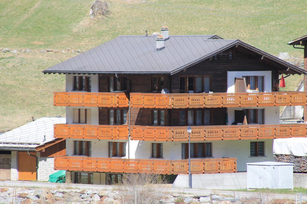 Ferienwohnung Silberdistel, Saastalstrasse 178 Szoba fotó